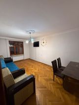 İcarəyə verilir 3 otaqlı köhnə tikili 80 m² — Emlak