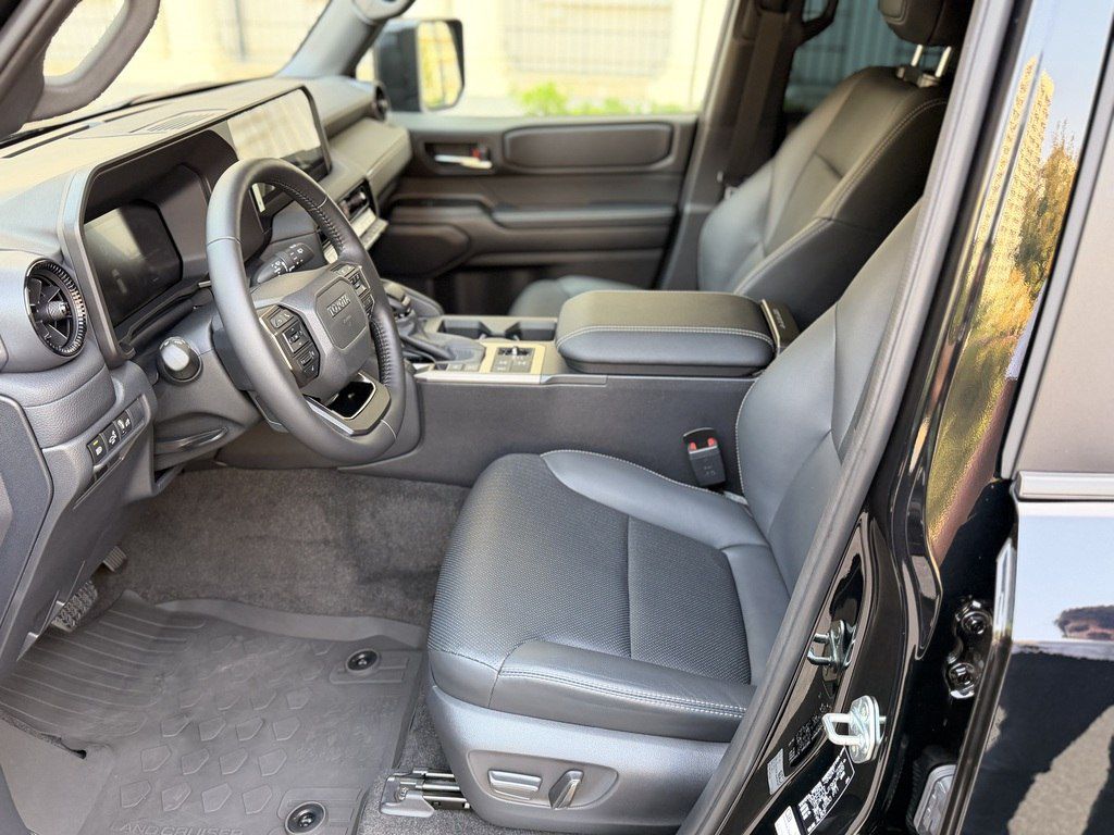 Toyota Land Cruiser Prado, 2.8 L, 2026 il, 12 000 km — Avtomobillər, Bakı (10)