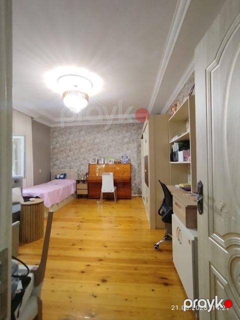 Satılır 2 otaqlı həyət evi/bağ evi 75 m²