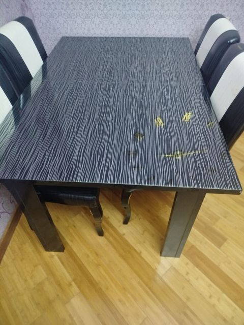 Masa dəsti satılır 6 oturcağı ilə
