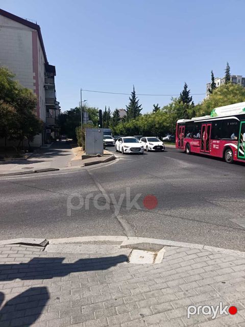 Satılır obyekt 105 m²