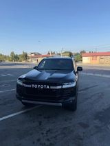 Toyota Land Cruiser, 3.5 L, 2021 il, 14 000 km — Авто