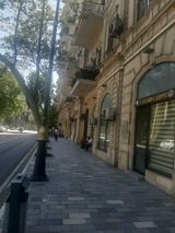 Satılır 2 otaqlı köhnə tikili 45 m² — Münasib