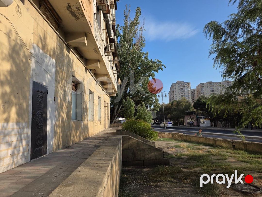 Satılır 2 otaqlı köhnə tikili 50 m² — Mənzil, Bakı (12)