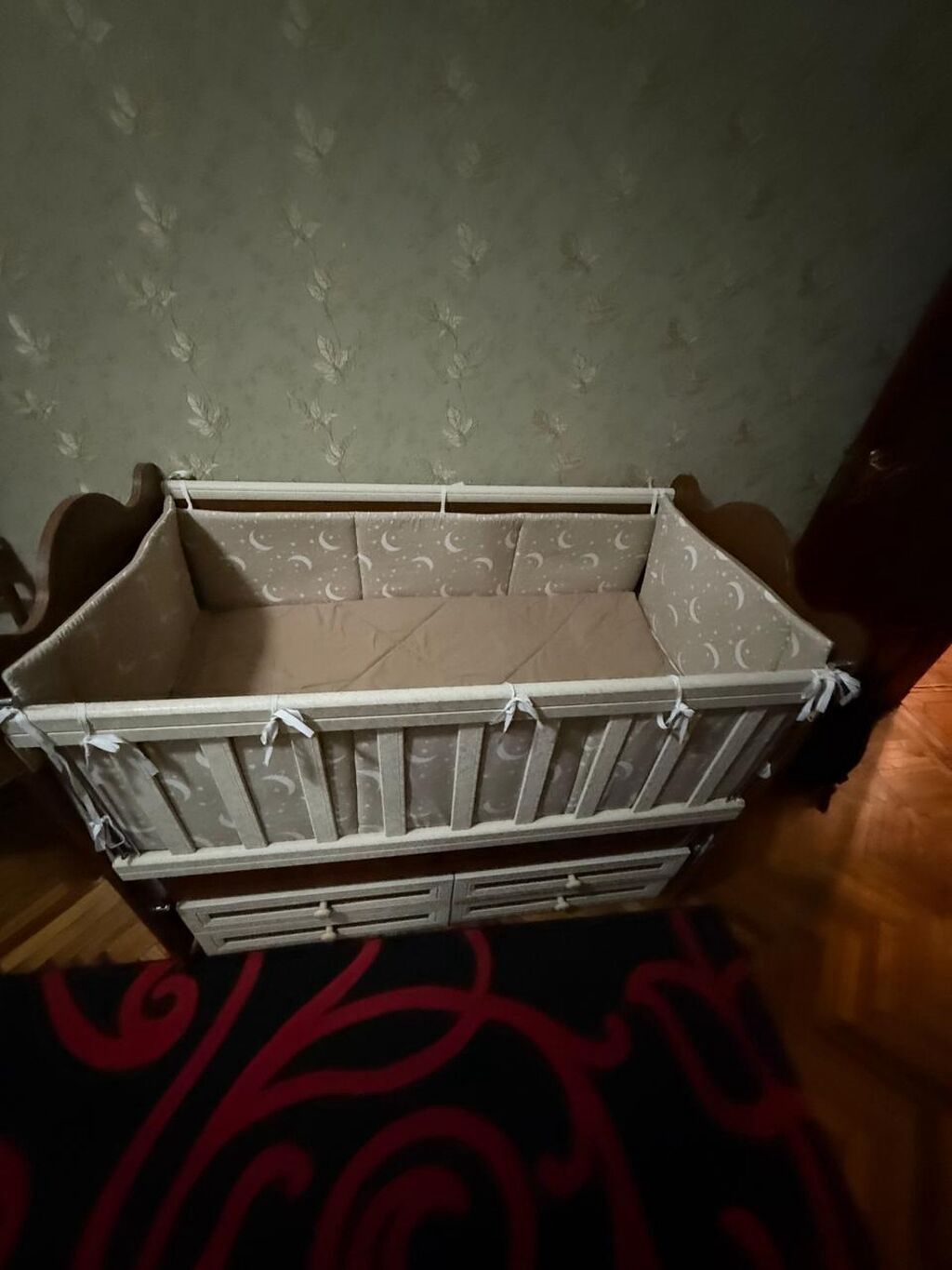 Uşaq beşiyi – taxta, şkaf çekmecəli model - Material: möhkəm — Mebel, Bakı (7)