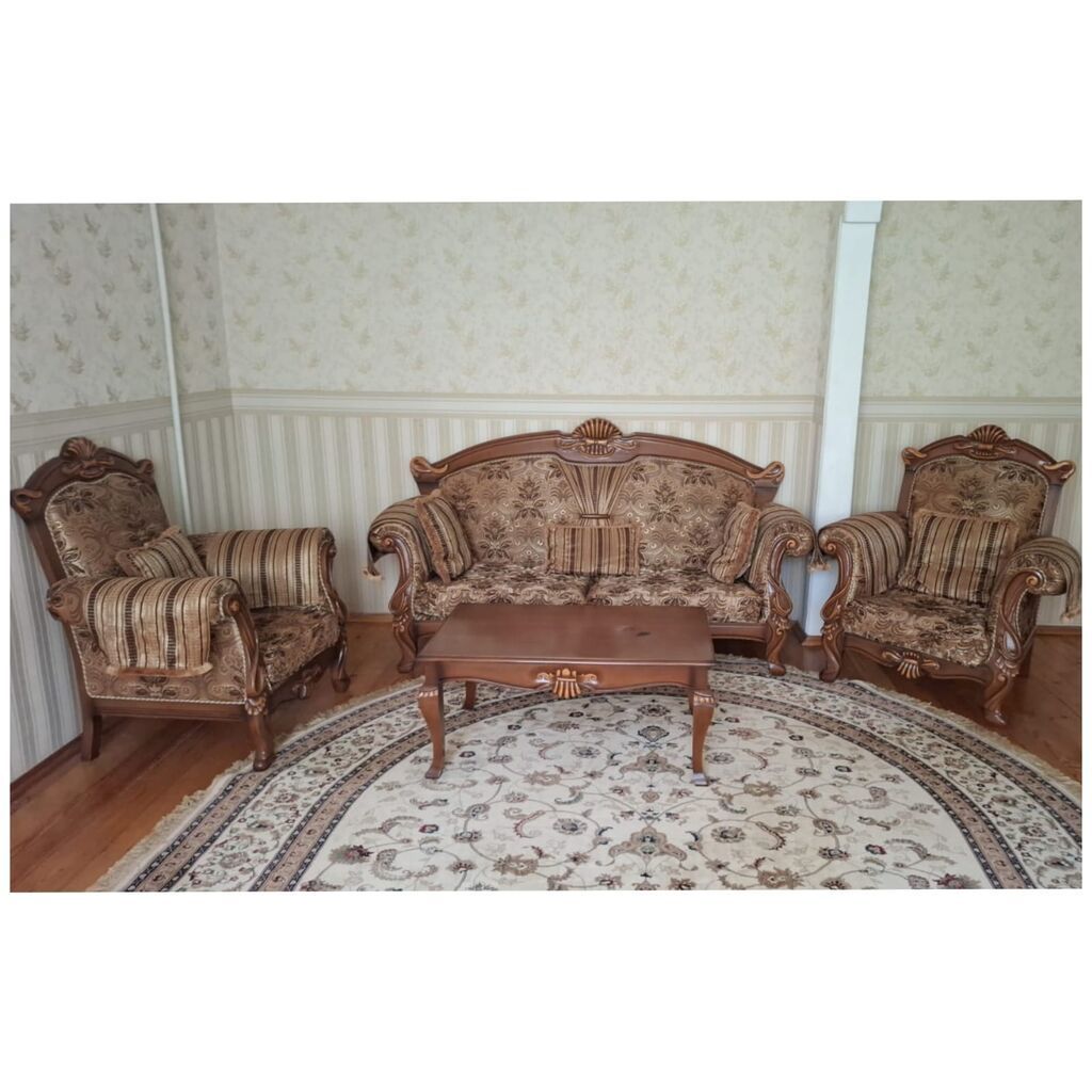 Endirimm. Divan,2 kreslo və jurnal masası birlikdə satılır 250 — Mebel, Bakı