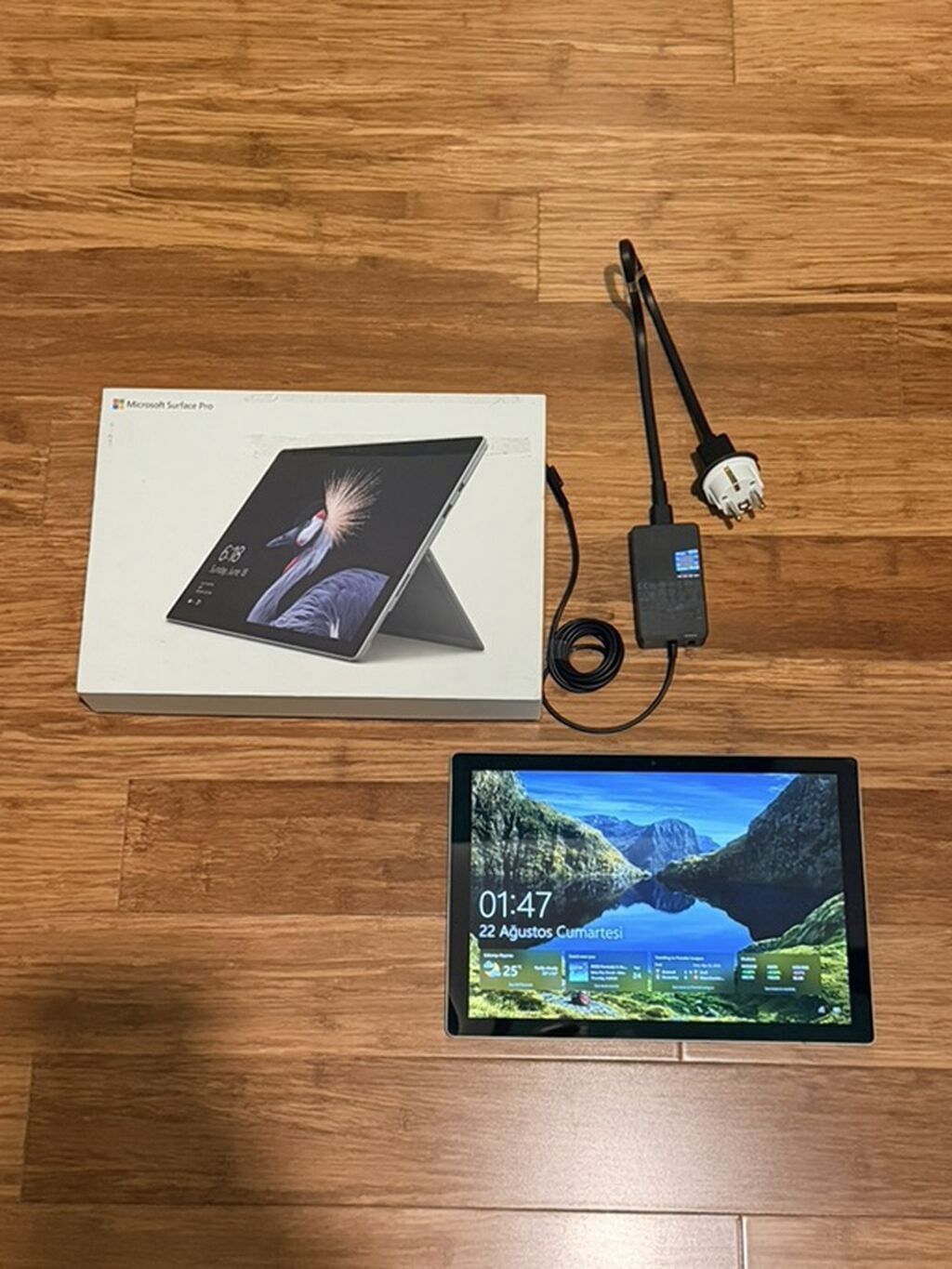 Microsoft Surface Pro planşet/noutbuk hibridi heçbir ciddi problemi — Digər planşetlər, Digah