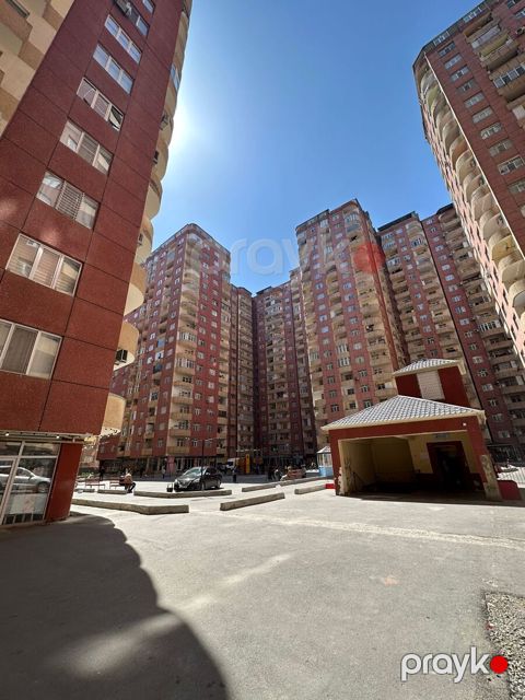 Satılır 3 otaqlı yeni tikili 132 m²