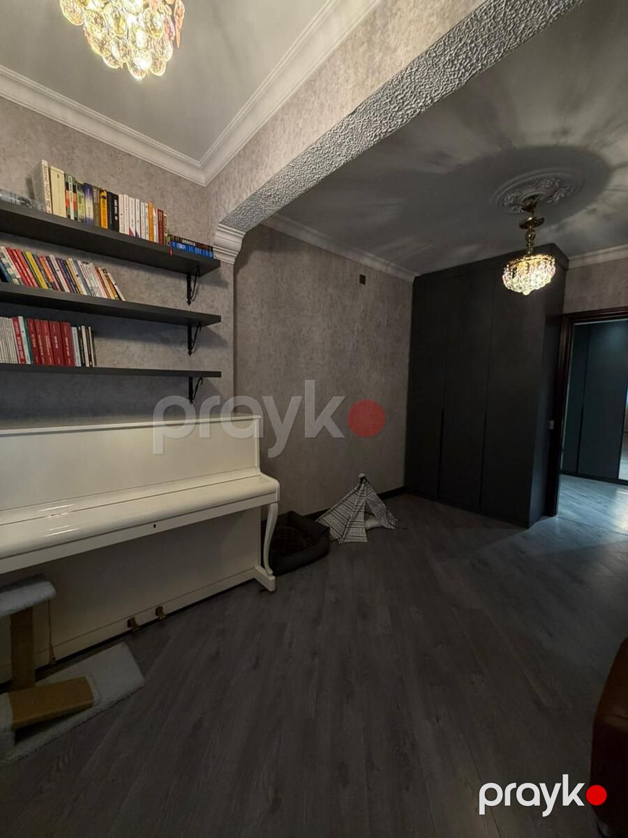 Satılır 3 otaqlı köhnə tikili 80 m² — Mənzil, Bakı (9)