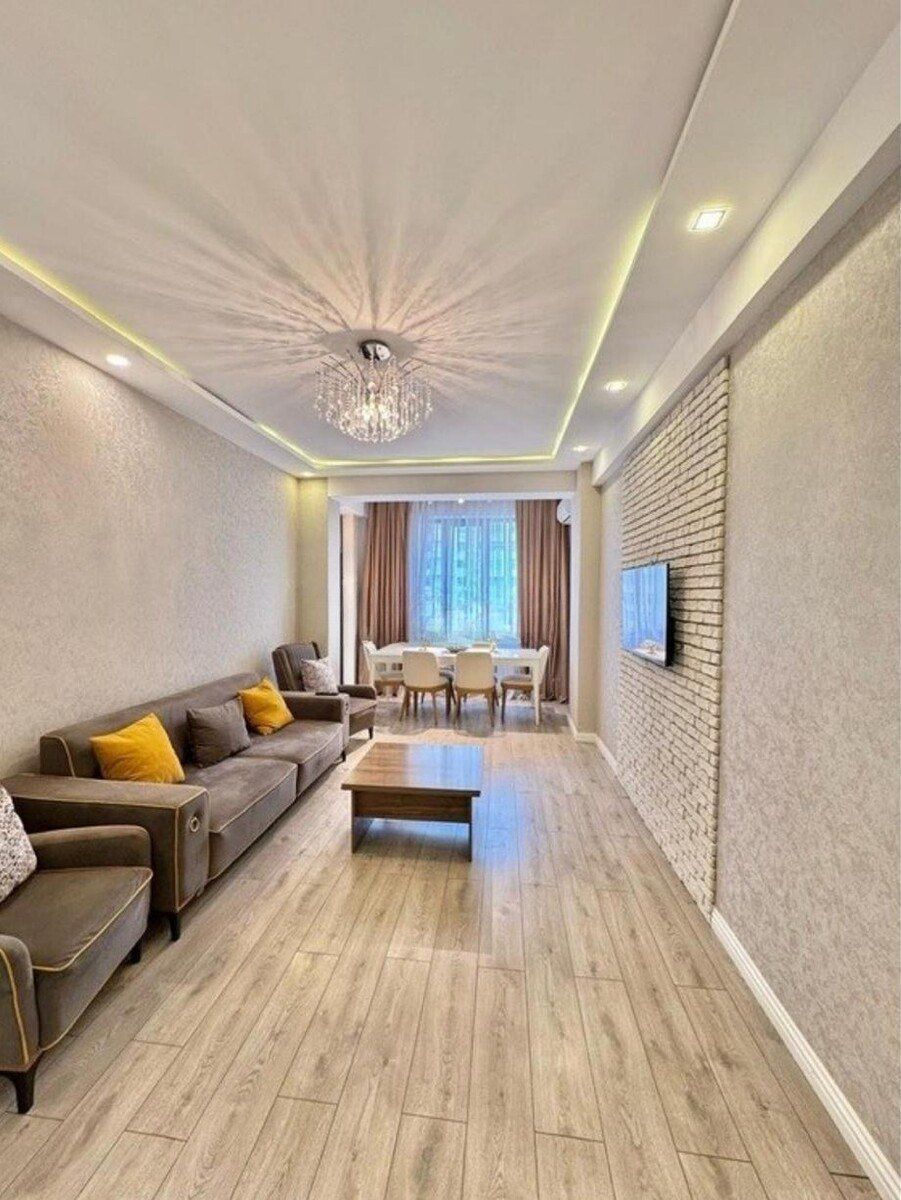 Satılır 3 otaqlı yeni tikili 130 m² — Mənzil, Bakı