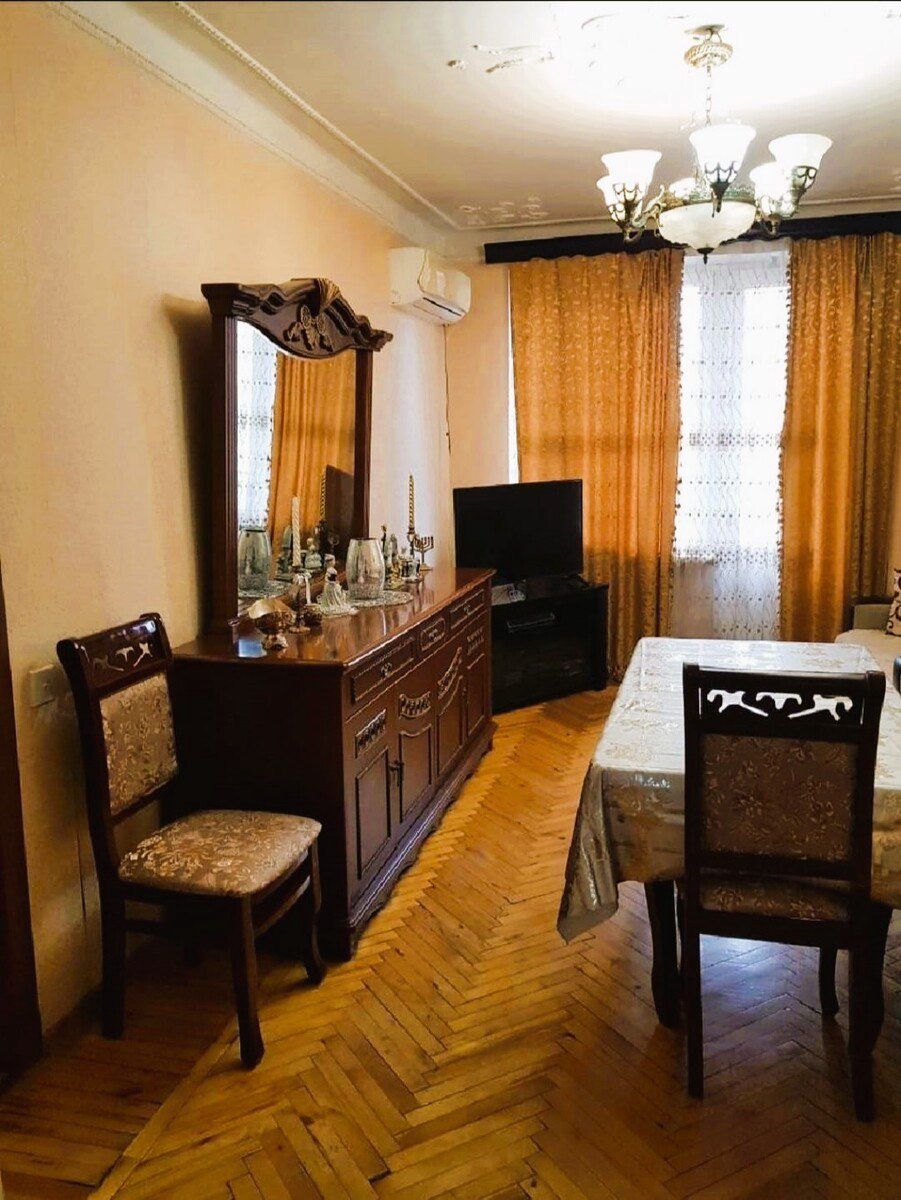 Satılır 3 otaqlı köhnə tikili 65 m² — Mənzil, Bakı (11)