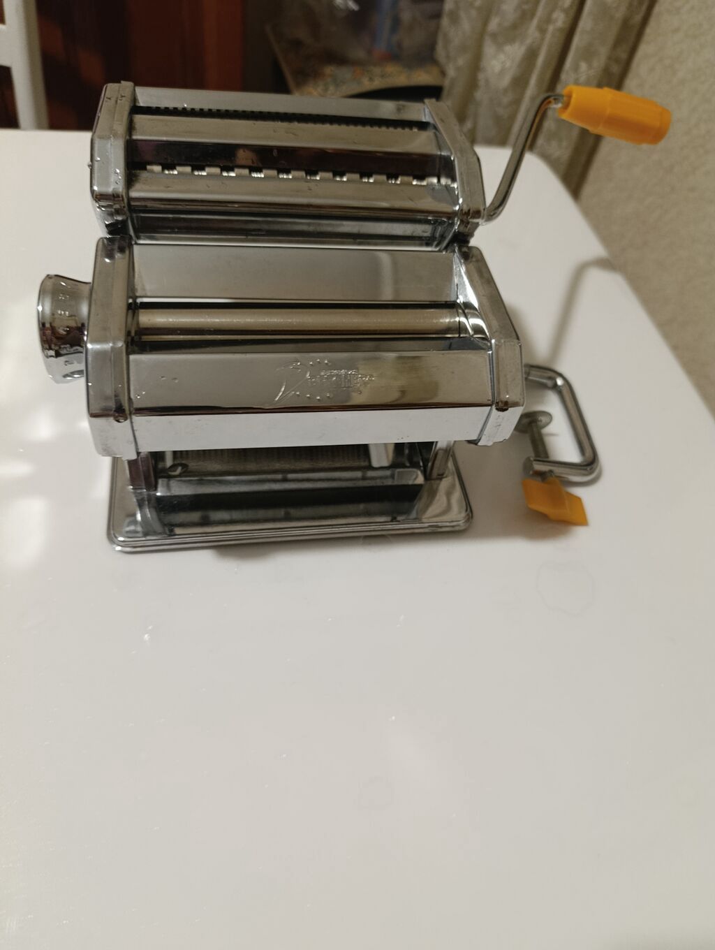 Əl ilə işləyən makaron/xəmir yayma aparatı - Material: parlaq xrom — Biznes və avadanlıq, Bakı (2)