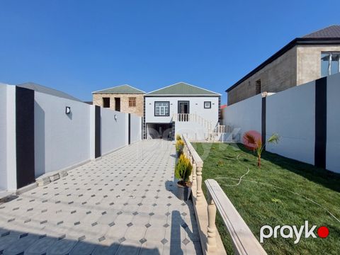 Satılır 4 otaqlı həyət evi/bağ evi 110 m²