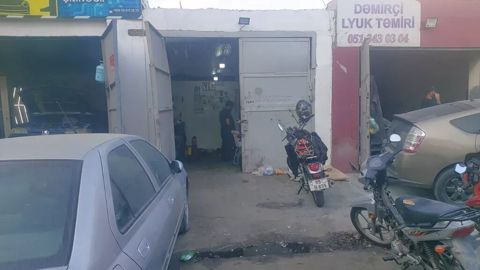 Qaraj icare verilir maşin ustalarina 3 mikr bazari ile uzuze binanin