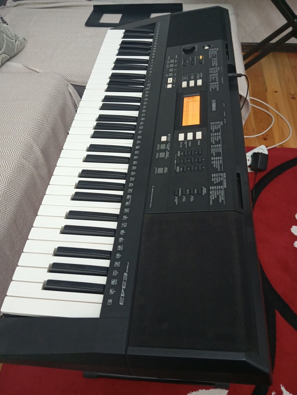 Yamaha PSR-E343 elektronik klaviatura/sintezator əla vəziyyətdədir — Musiqiə alətləri, Digah (4)