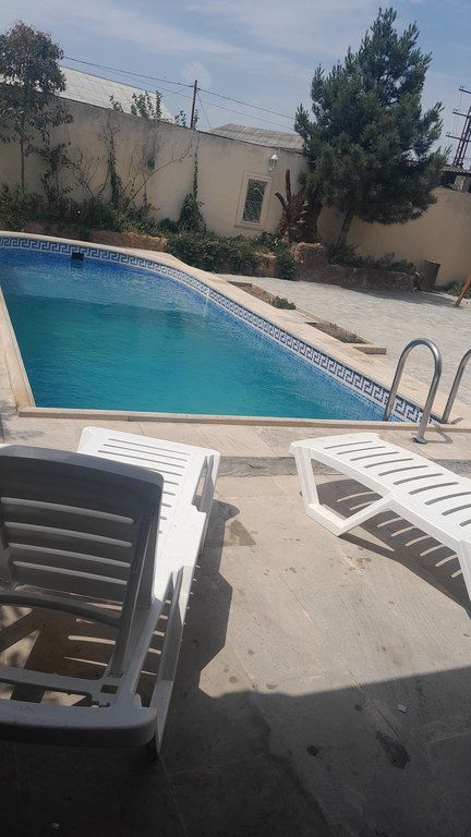 İcarəyə verilir 4 otaqlı həyət evi/bağ evi 300 m² — Ev, villa, Bakı