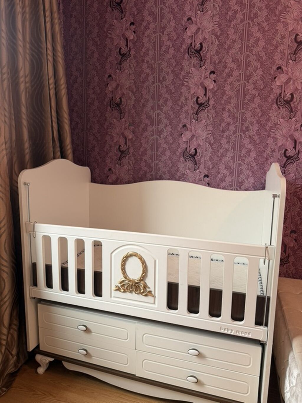 Uşaq beşiyi – “Baby Mood” model - Rəng: ağ + qəhvəyi dekor, ön paneldə — Mebel, Güzdək (3)
