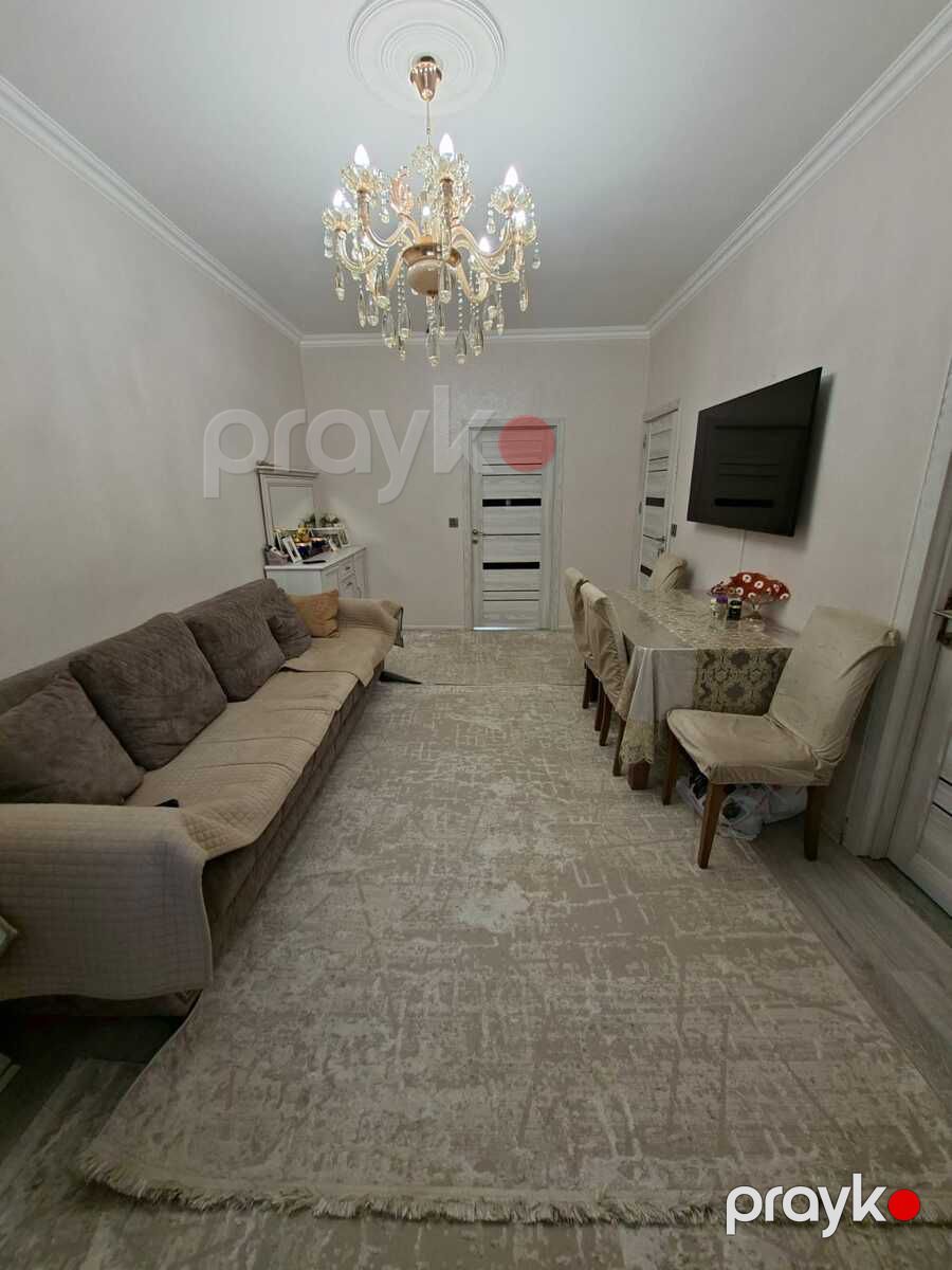 Satılır 2 otaqlı köhnə tikili 50 m² — Mənzil, Bakı (2)