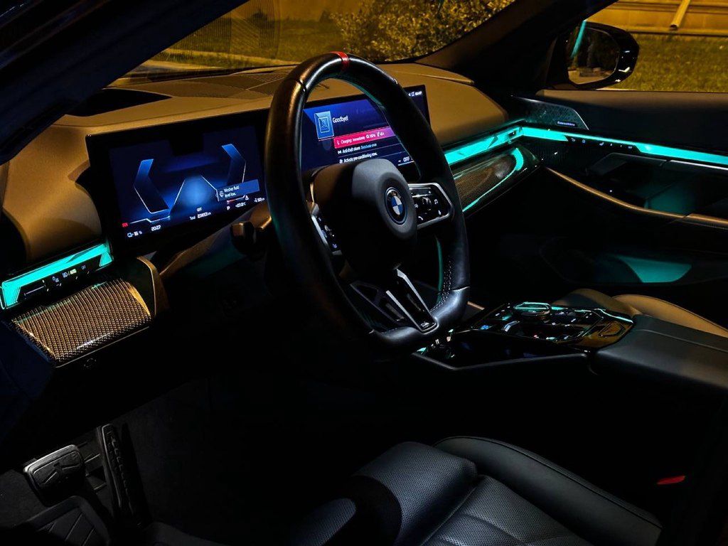 BMW i5, 81.2 kWh, 2024 il, 25 000 km — Avtomobillər, Bakı (3)