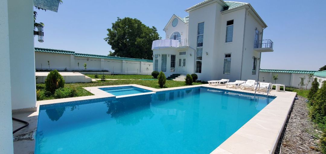 İcarəyə verilir 6 otaqlı həyət evi/bağ evi 200 m² — Ev, villa, Qəbələ (2)