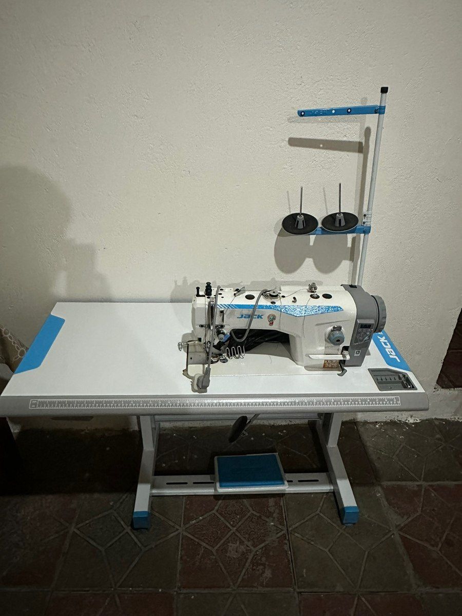 Tikiş maşını — Mallar, Bakı