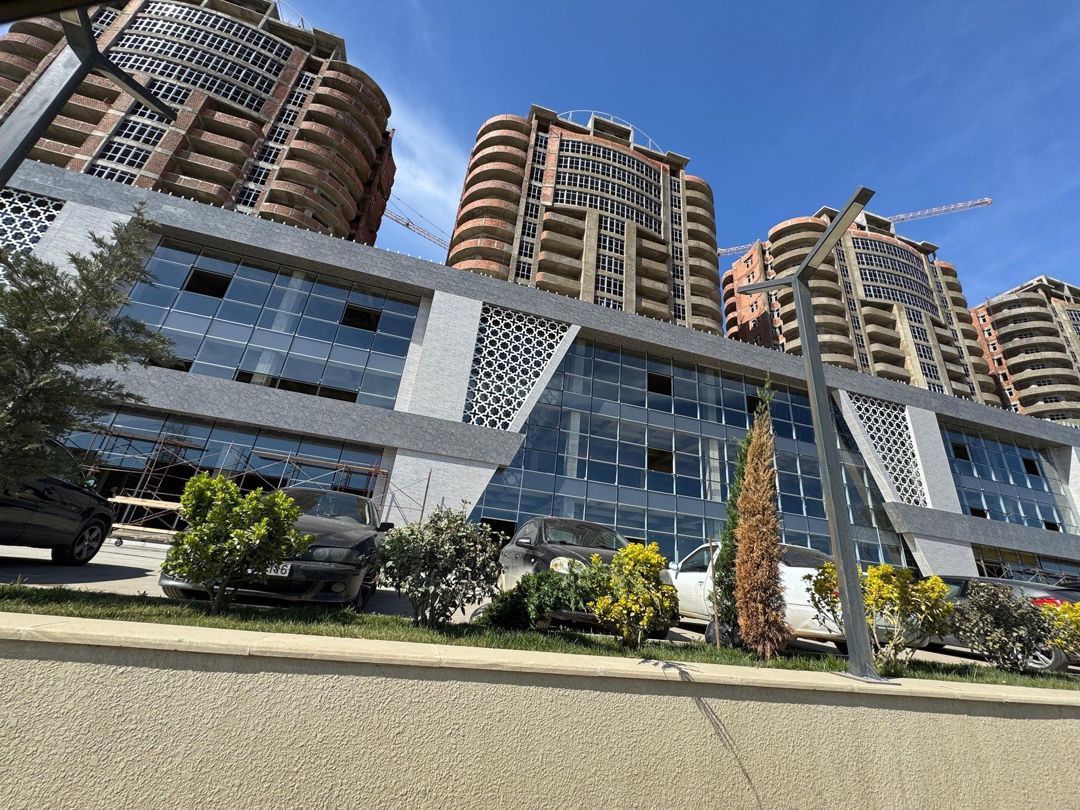 Satılır 2 otaqlı yeni tikili 78 m² — Mənzil, Bakı