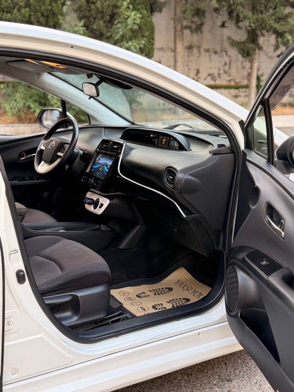 Toyota Prius, 1.8 L, 1.3 kWh, 2018 il, 154 000 km — Avtomobillər, Bakı (11)