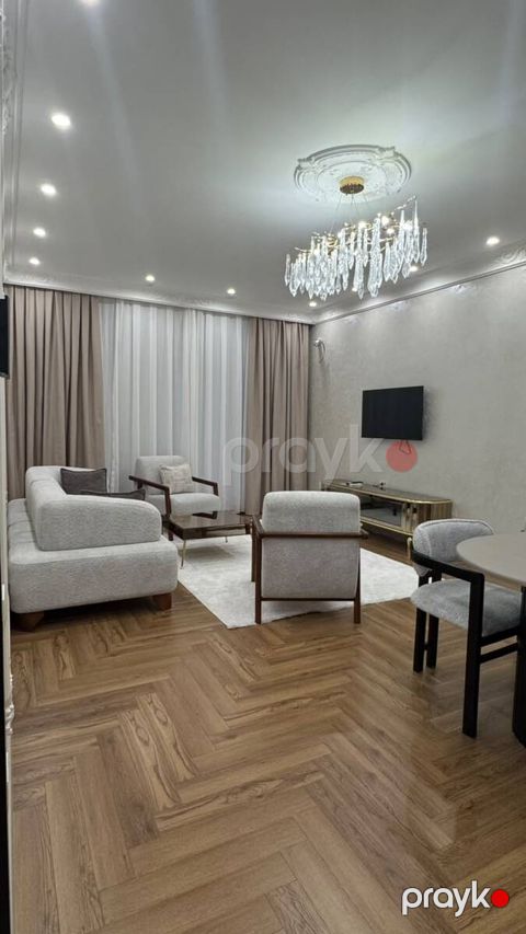 İcarəyə verilir 3 otaqlı yeni tikili 110 m²