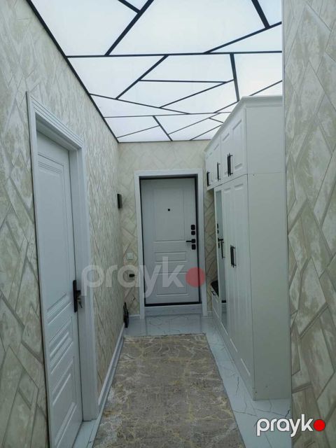Satılır 3 otaqlı köhnə tikili 80 m² — Bakı