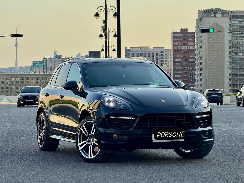 Porsche Cayenne Turbo S, 4.8 L, 2014 il, 220 000 km — Avtomobillər, Bakı