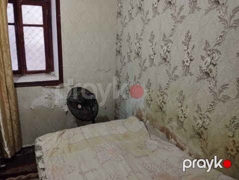 İcarəyə verilir 1 otaqlı köhnə tikili 20 m²