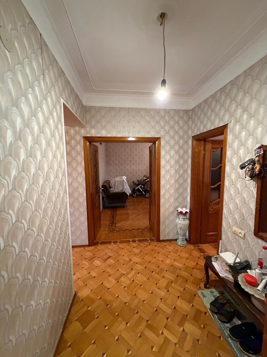 Satılır 3 otaqlı köhnə tikili 90 m² — Mənzil, Bakı (2)