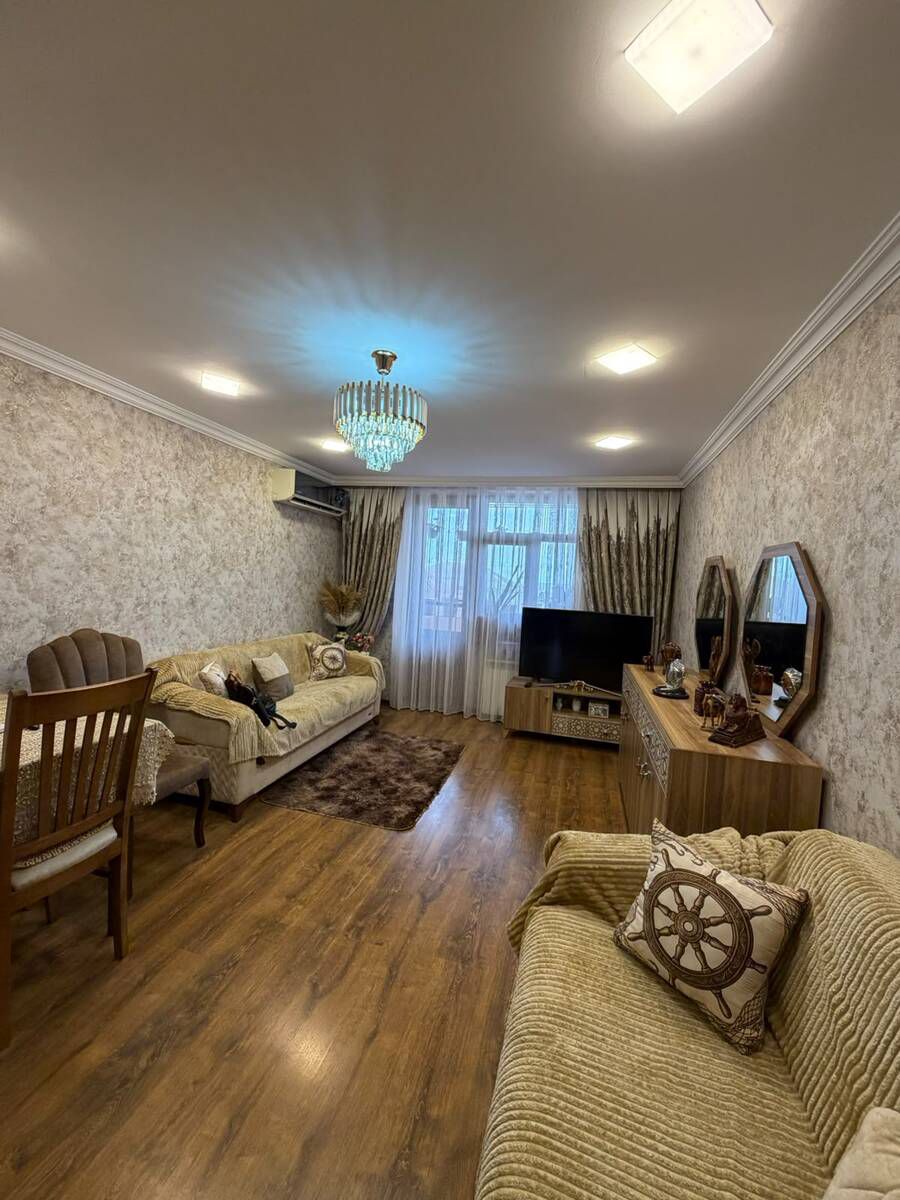 Satılır 3 otaqlı köhnə tikili 70 m² — Mənzil, Bakı
