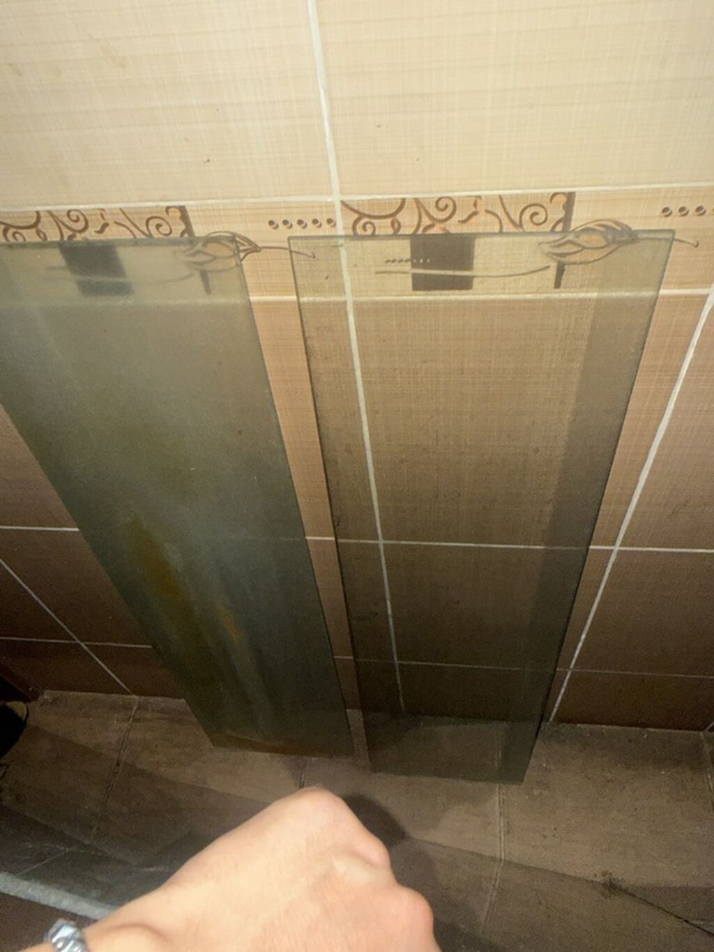 Şüşə panellər – tünd rəngli (smoky/bronza ton) - Miqdar: 2 ədəd panel — Mallar, Bakı (2)