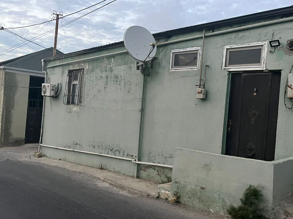 Binəqədi, 2 otaqlı ev, 40 kv. m, təmir edilib