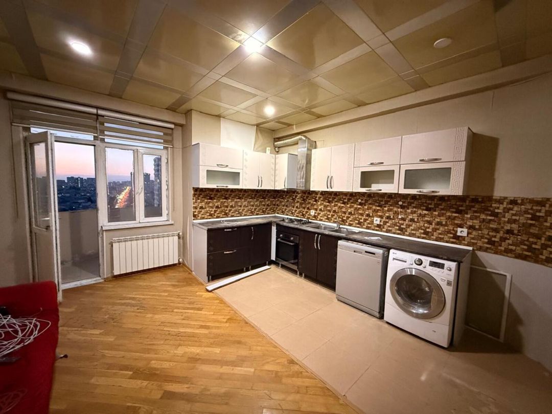 Satılır 3 otaqlı yeni tikili 130 m² — Mənzil, Bakı (3)