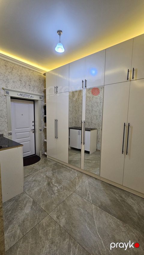İcarəyə verilir 2 otaqlı yeni tikili 82 m²