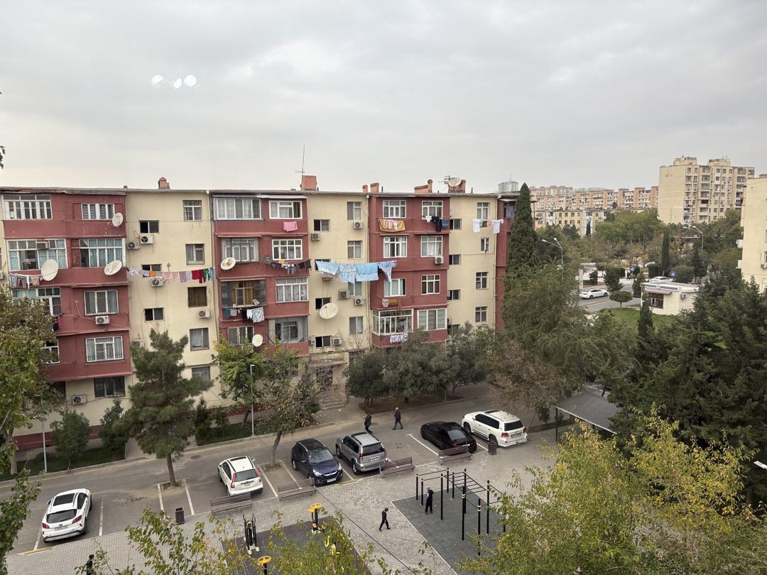 Satılır 3 otaqlı köhnə tikili 75 m² — Mənzil, Bakı (6)