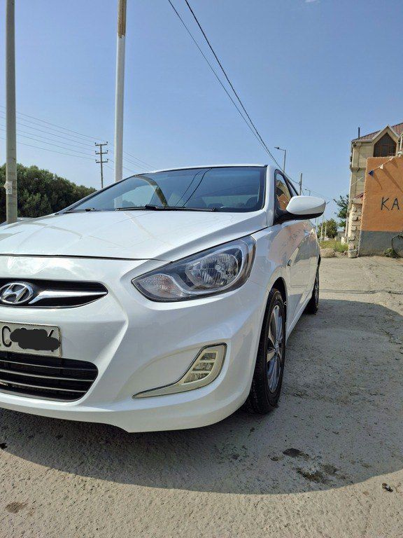 Hyundai Accent, 1.4 L, 2011 il, 206 000 km — Avtomobillər, Bakı (4)