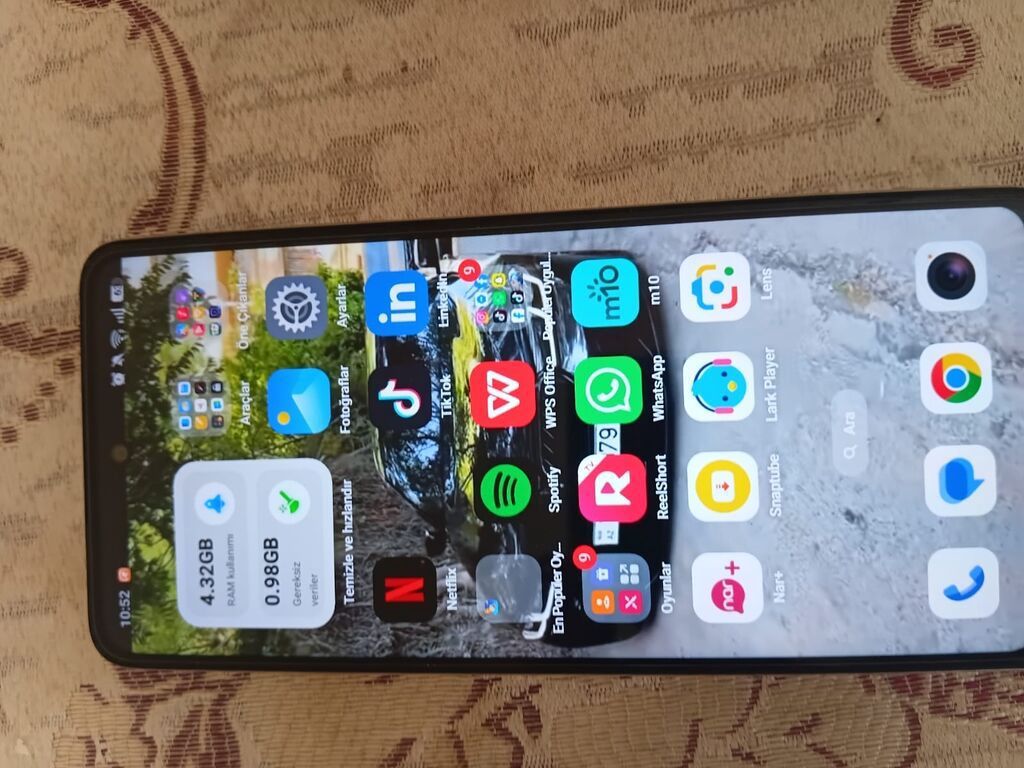 Oppo 1, rəng - Ağ — OPPO, Bakı