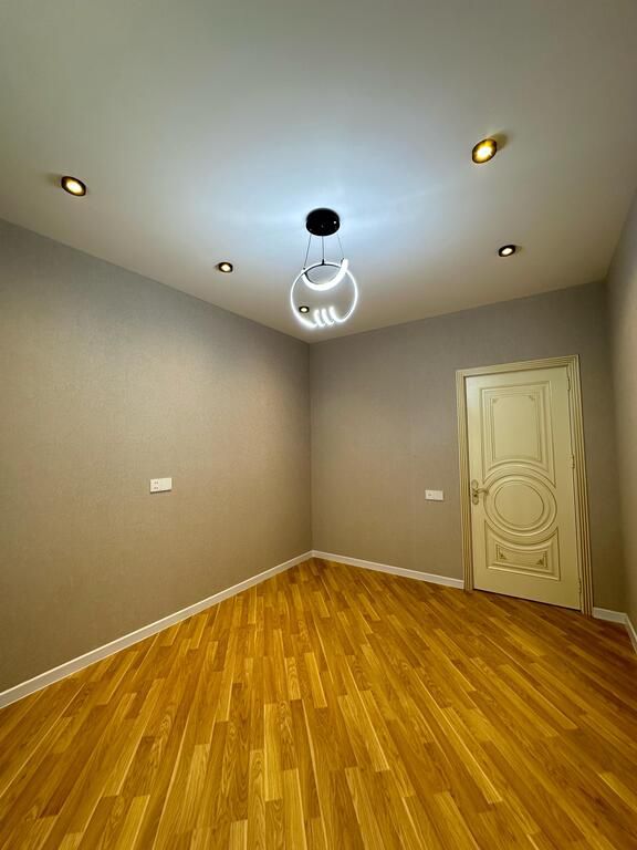 Satılır 4 otaqlı yeni tikili 140 m² — Mənzil, Bakı (2)
