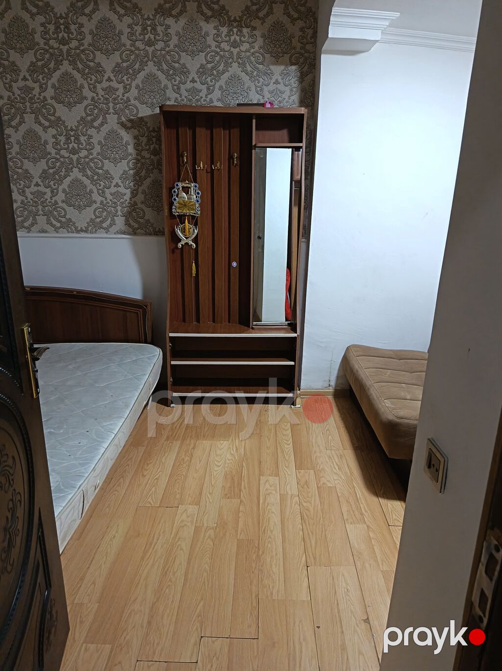 Bayılda akpende 2 otaqlı ev oğlanlara kiraye verilir 300 manata — Daşınmaz əmlak, Bakı (2)