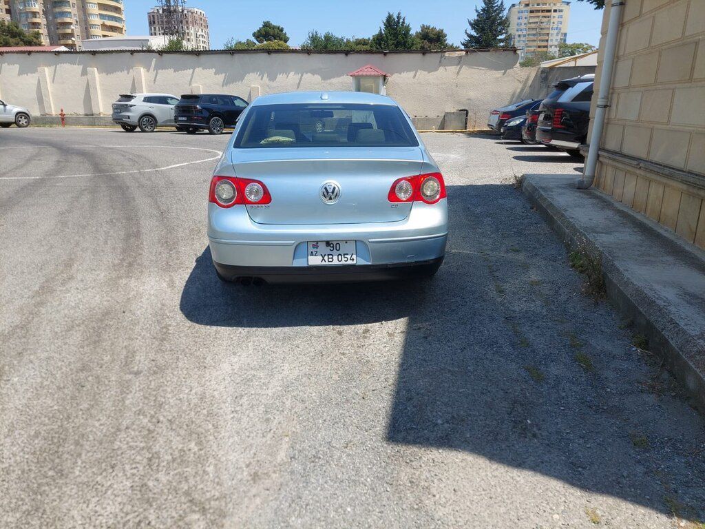 Volkswagen Passat, 2.0 L, 2005 il, 270 000 km — Avtomobillər, Bakı (7)