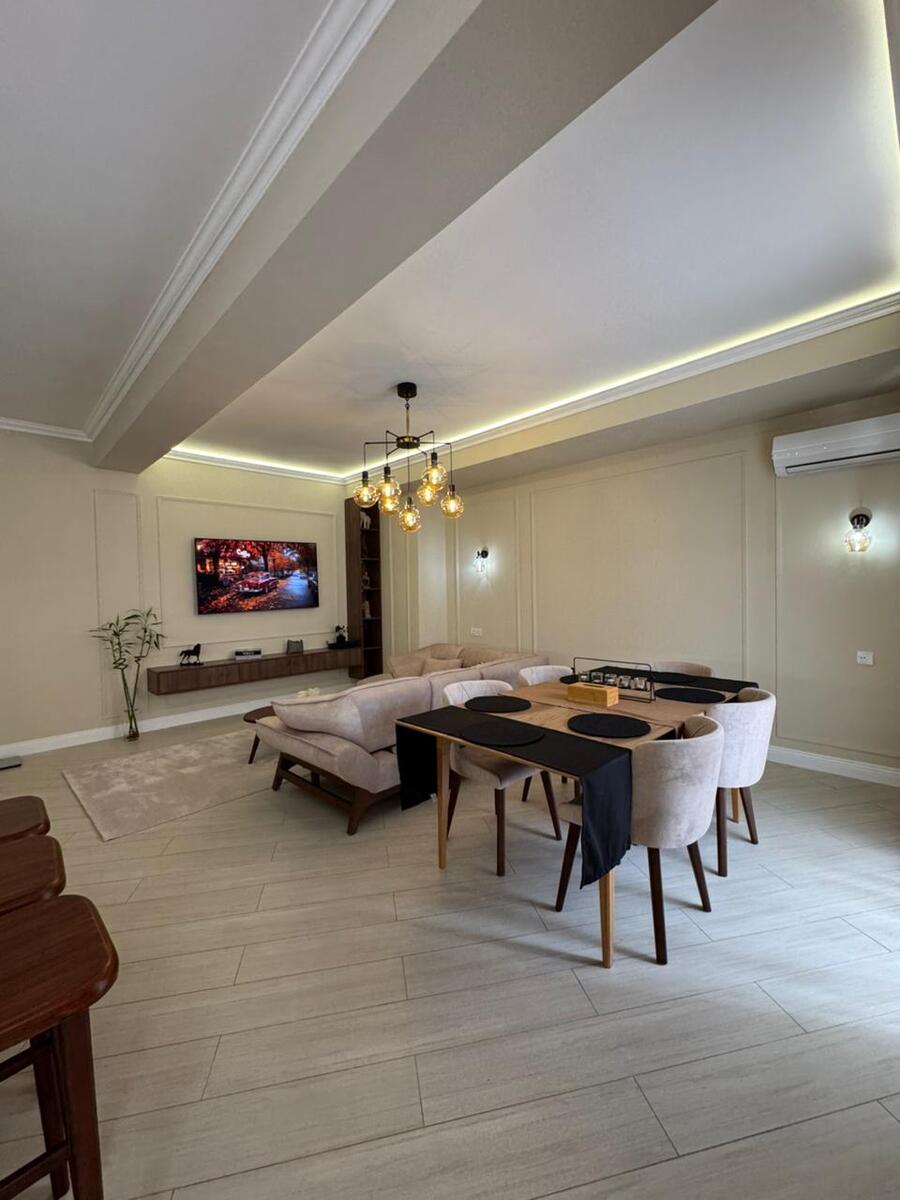 Satılır 4 otaqlı yeni tikili 175 m² — Mənzil, Bakı (2)