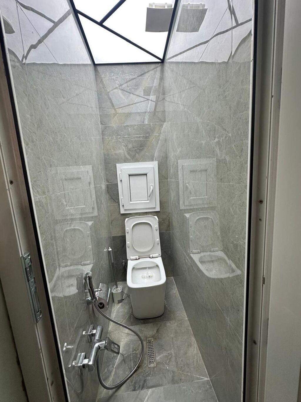 Bakı, 8-ci mikrorayon, 2 otaqlı, Köhnə tikili, m. Azadlıq Prospekti, 65 kv. m — Daşınmaz əmlak, Bakı (7)