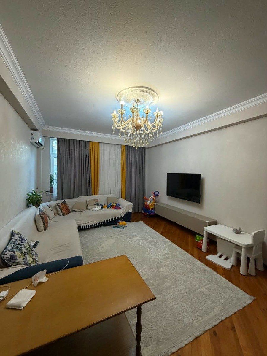 Satılır 2 otaqlı yeni tikili 70 m² — Mənzil, Bakı