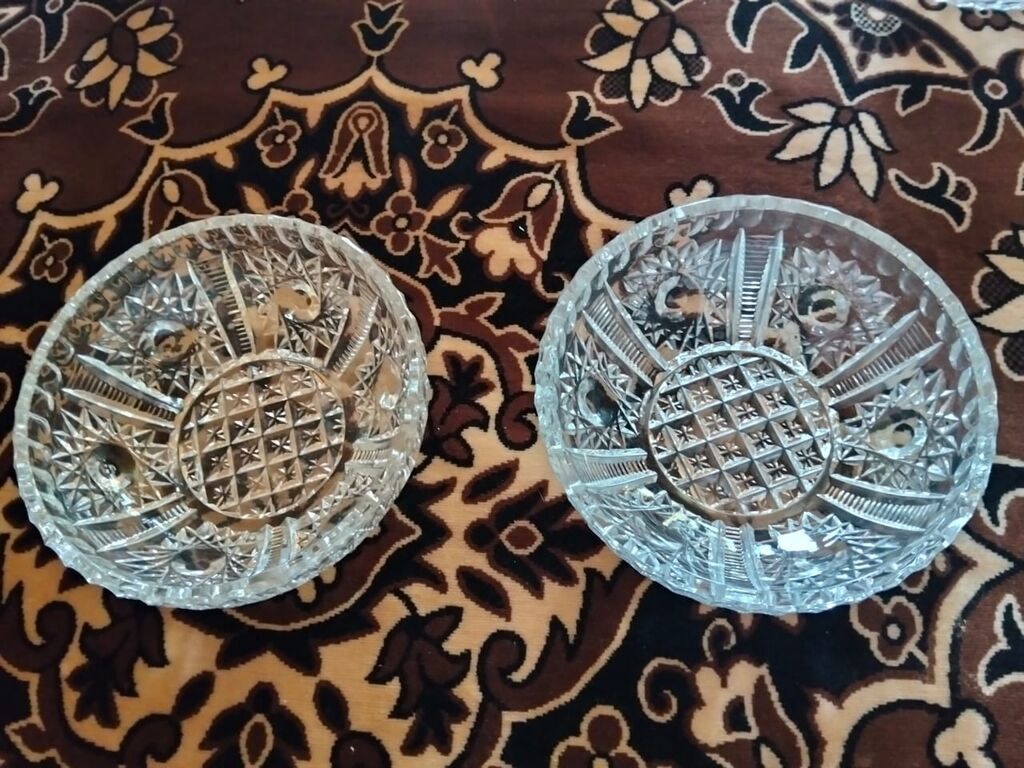 Kəsilmiş naxışlı şüşə qab dəsti - Material: qalın, şəffaf kəsimli — Mallar, Bakı (2)