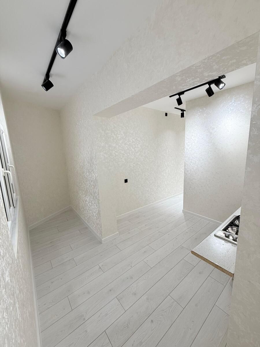 Satılır 1 otaqlı köhnə tikili 45 m² — Mənzil, Bakı (8)