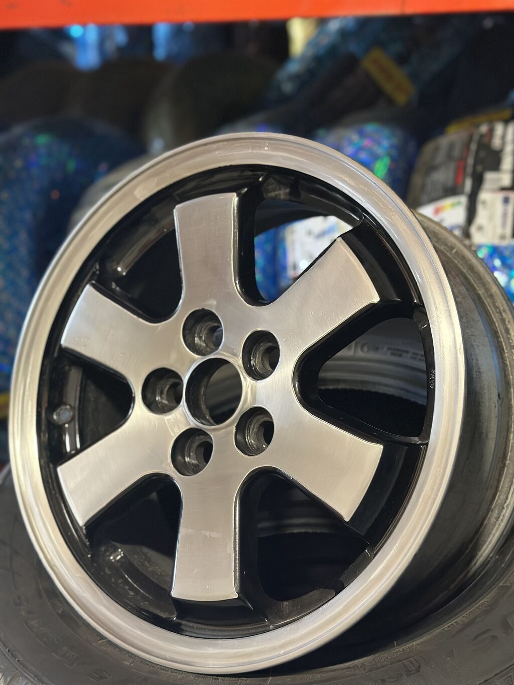 TOYOTA Prius restyling diski (5-boltlu, 6-şüalı)