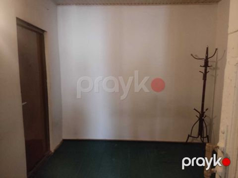 İcarəyə verilir 2 otaqlı köhnə tikili 35 m²